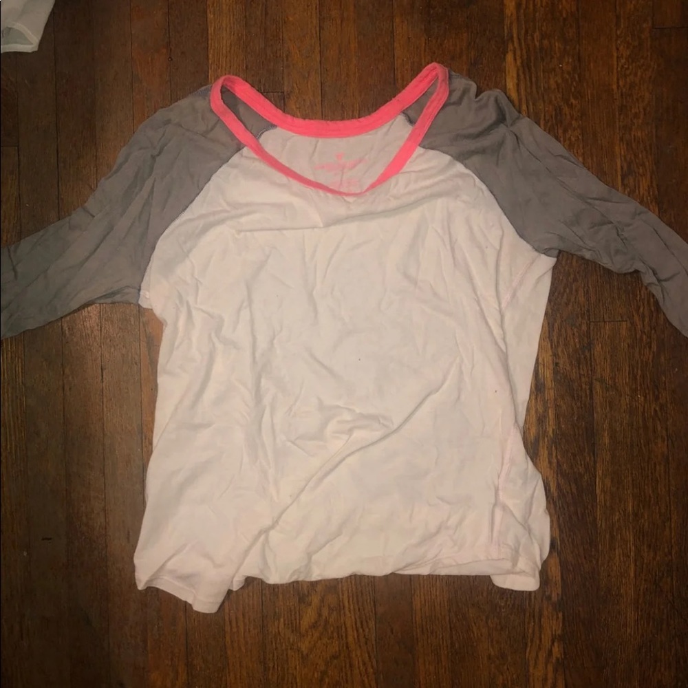 American Eagle baseball tee
